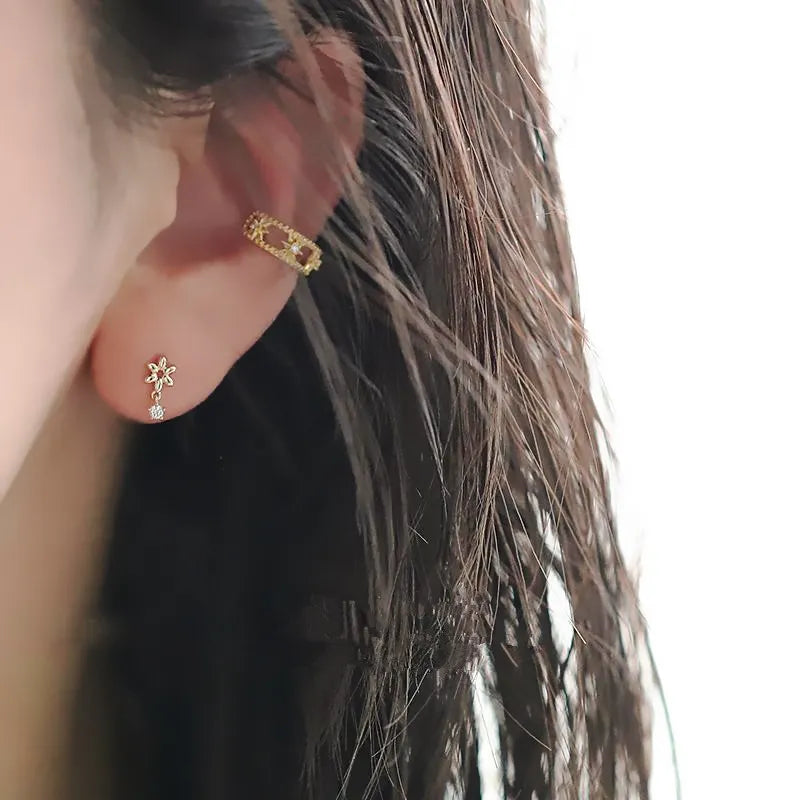 Glänzende Zirkon Blumen Ohrstecker | Shop Nory