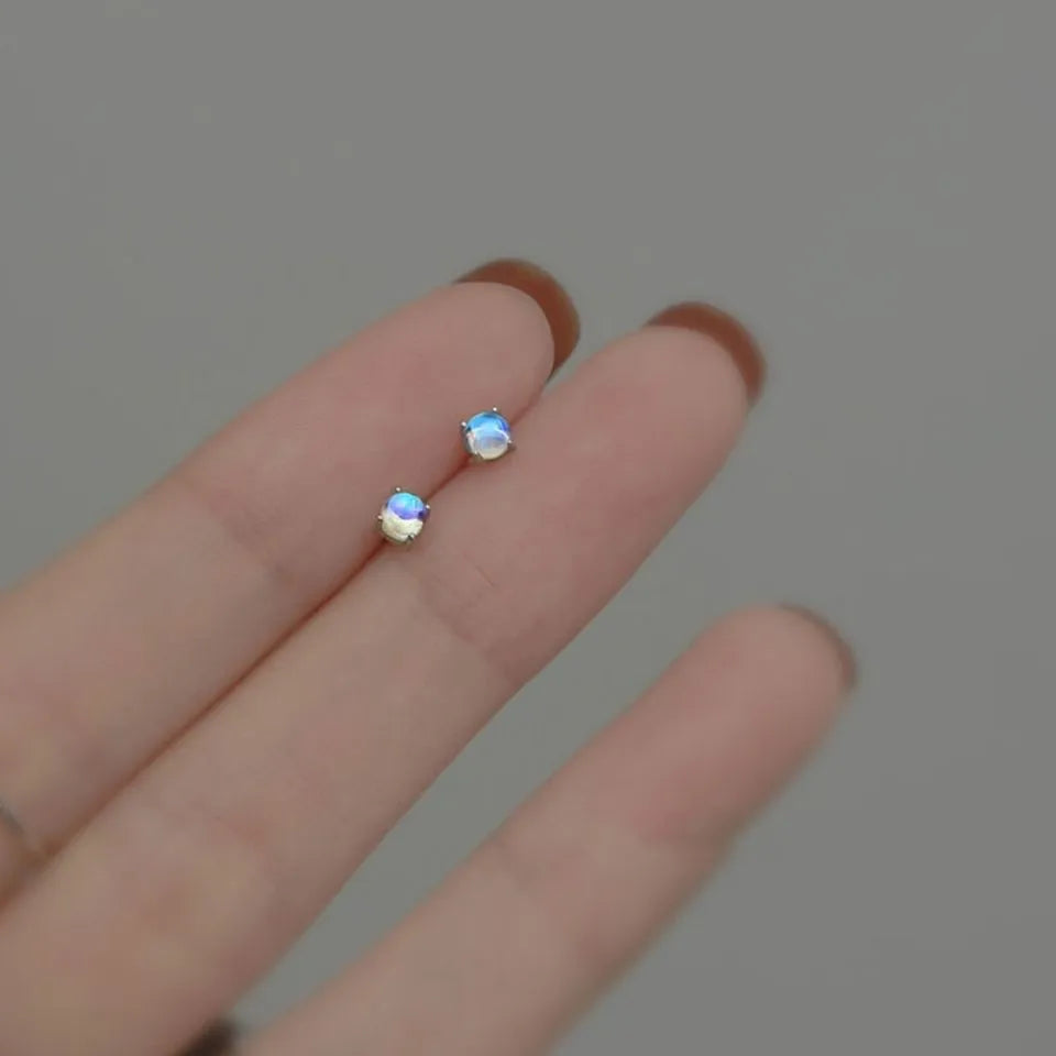 925 Sterling Silber Natürlicher Blauer Mondstein Mini Süße Ohrringe | Shop Nory