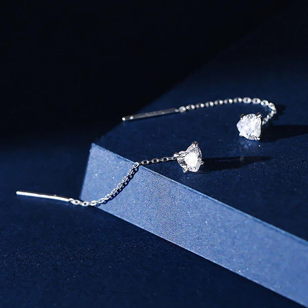 Kurze Quasten-Diamant-Stift-Hängerohrringe | Shop Nory