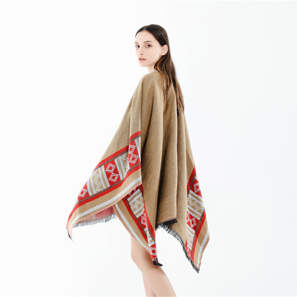 Damen Oversize-Ruana-Poncho im Boho-Ethno-Look aus Wollmix mit V-Ausschnitt und Fransensaum Shop Nory