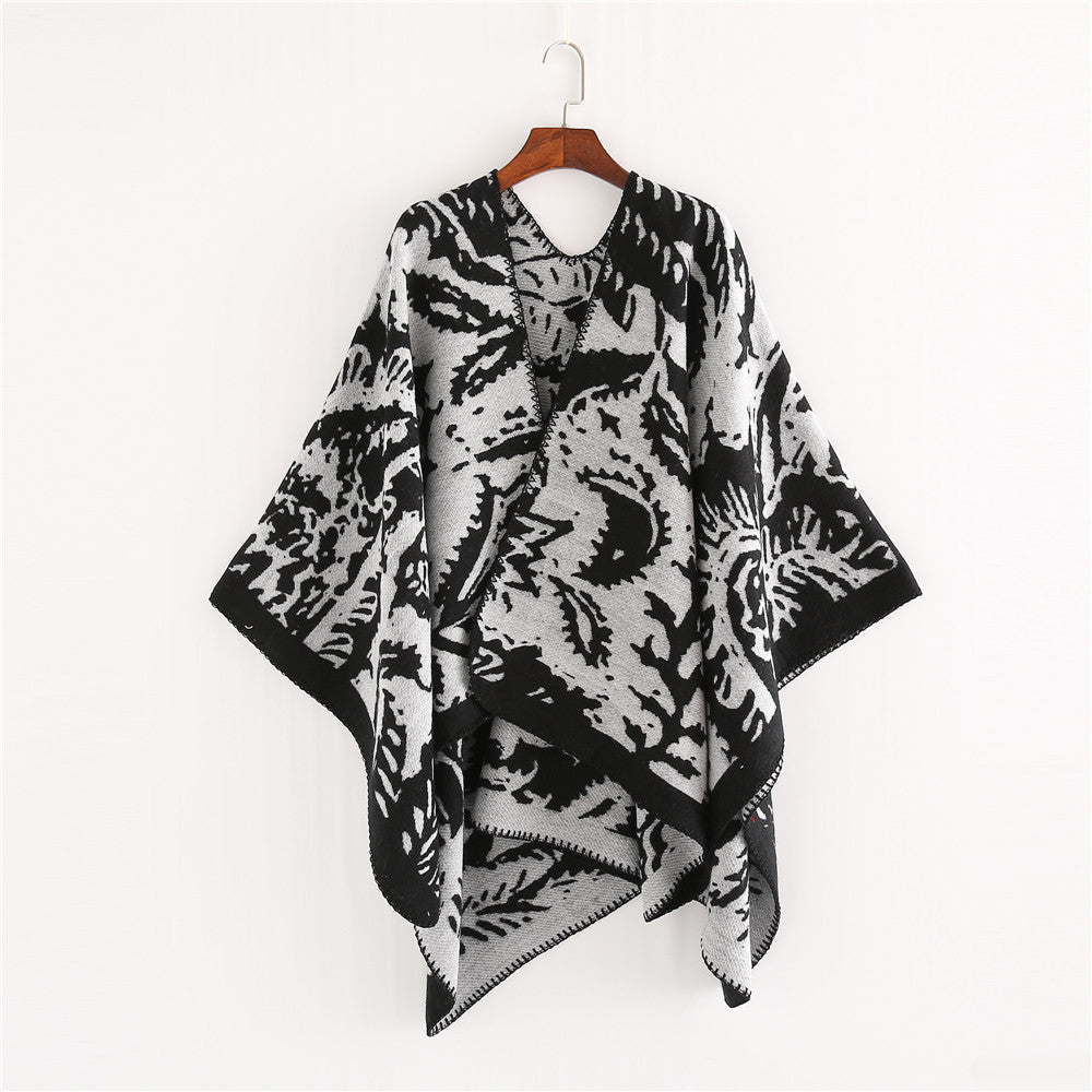 Damen Jacquard‑Ruana‑Überwurf mit floraler Webstruktur und dekorativer Kettelkante Shop Nory