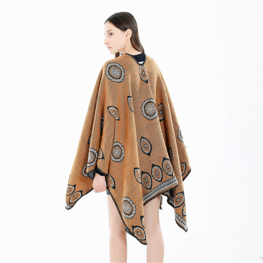 Damen Oversize-Ruana mit gewebtem Medaillon‑Jacquard und offenem Kimono‑Fall Shop Nory