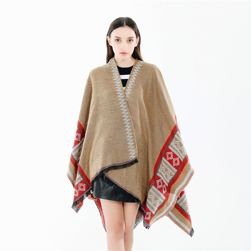 Damen Oversize-Ruana-Poncho im Boho-Ethno-Look aus Wollmix mit V-Ausschnitt und Fransensaum Shop Nory