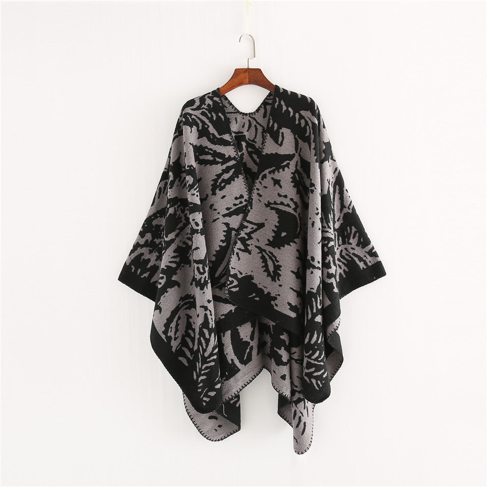 Damen Jacquard‑Ruana‑Überwurf mit floraler Webstruktur und dekorativer Kettelkante Shop Nory