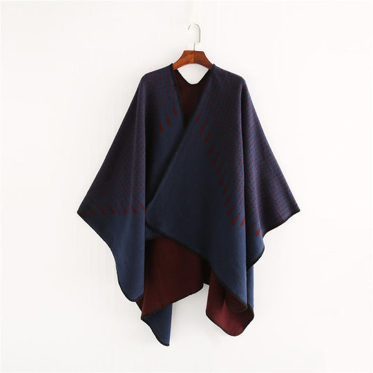 Damen Doppelter Wollmix-Umhang mit reversiblem Jacquard und kastiger Ruana-Silhouette Shop Nory