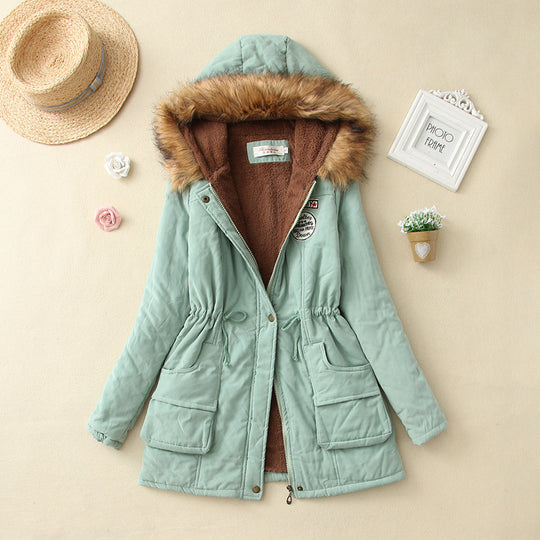 Damen taillierter Kapuzenparka mit Teddyfutter und Kunstfellbesatz Shop Nory