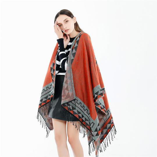 Damen Grobstrick-Poncho im Wickelstil mit Dreieck-Jacquard und Fransensaum Shop Nory