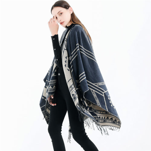Damen Oversized Fransen-Poncho im Aztekenmuster aus Wollmix Shop Nory