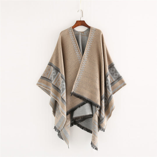Damen Oversize-Ruana-Poncho im Boho-Ethno-Look aus Wollmix mit V-Ausschnitt und Fransensaum Shop Nory