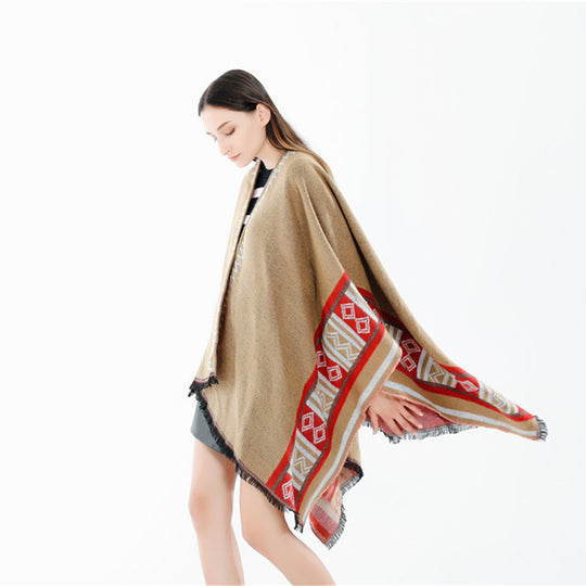 Damen Oversize-Ruana-Poncho im Boho-Ethno-Look aus Wollmix mit V-Ausschnitt und Fransensaum Shop Nory