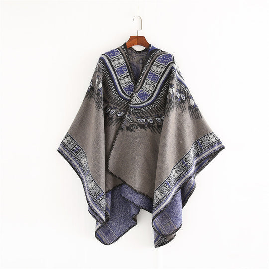 Damen Oversize-Ruana-Poncho im Ethno-Jacquard mit V-Ausschnitt und Bordürenkante Shop Nory