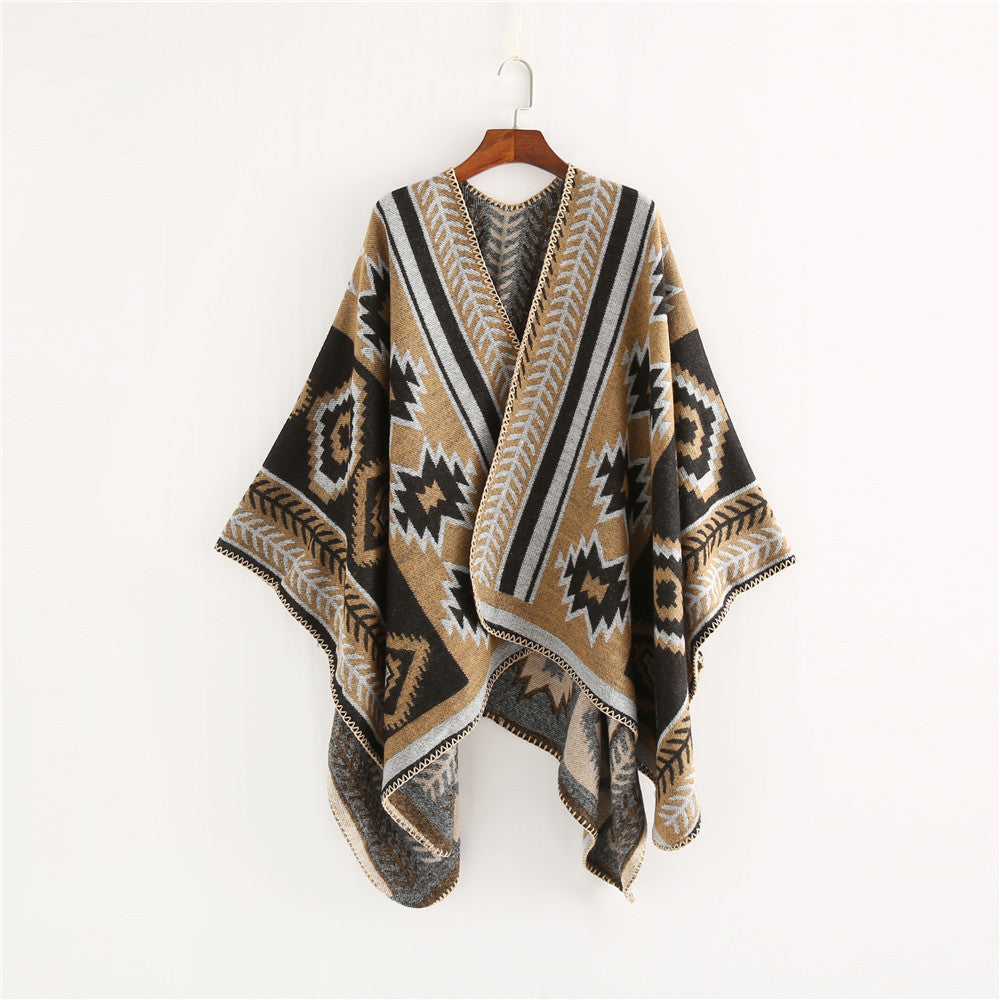 Damen Ethno‑Jacquard Ruana‑Poncho mit kastigem Oversize‑Fall und Zierkettelnaht Shop Nory