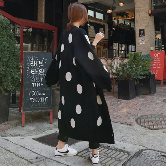 Damen Langer Oversize-Strickmantel mit großem Polka‑Dot‑Muster, Ballonärmeln und offener Front Shop Nory
