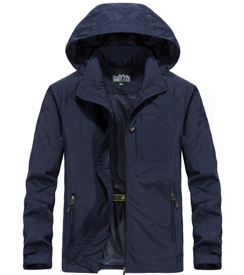 Herren Leichte Allwetter-Fieldjacke mit Kapuze, Mesh‑Innenfutter und Reißverschlusstaschen Shop Nory