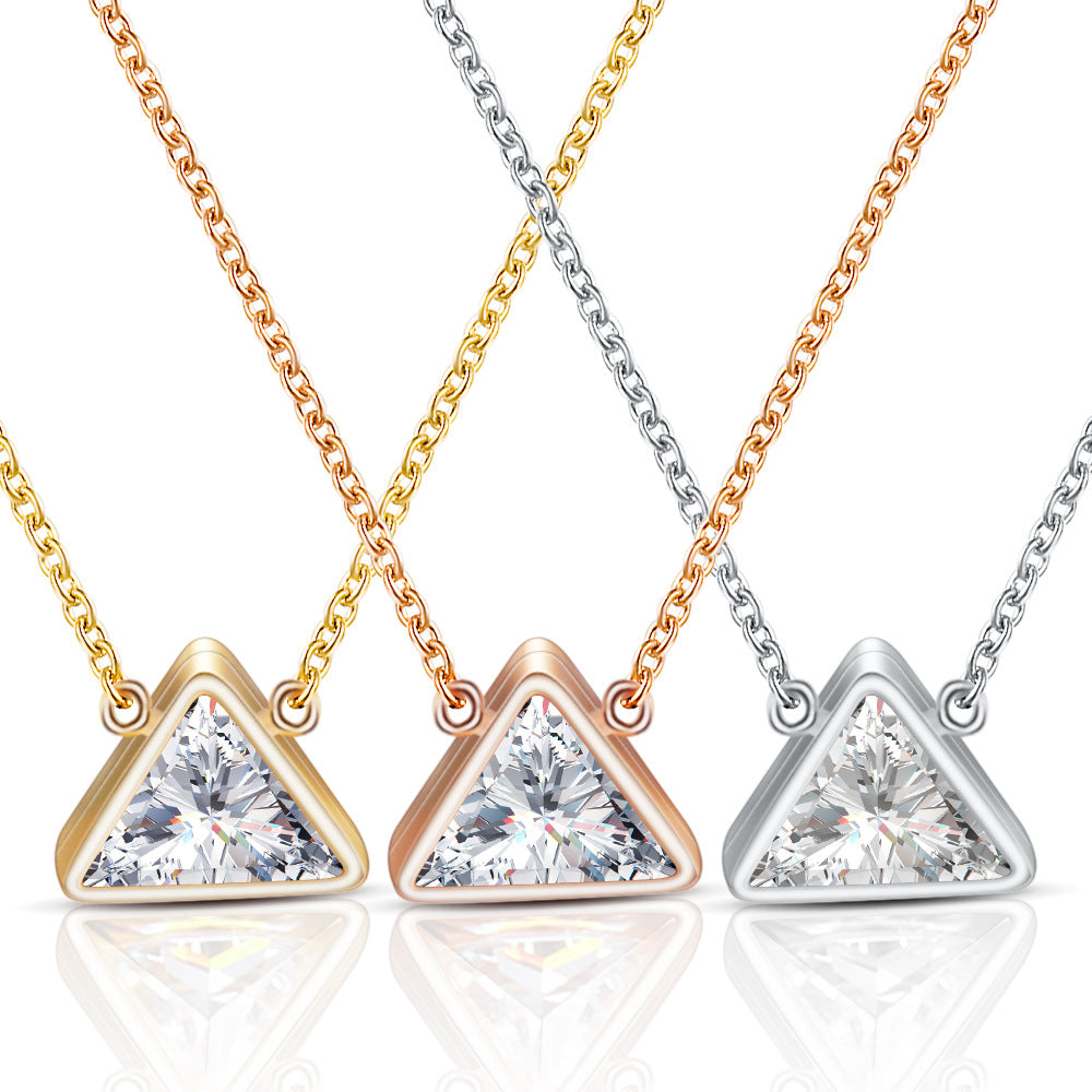 Damen elegante Halskette mit dreieckigem Kristallanhänger Shop Nory