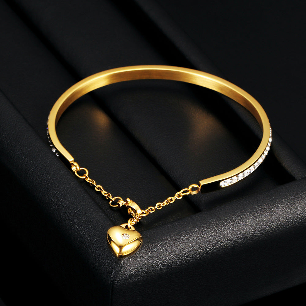 Damen Armband mit funkelndem Zirkonia-Besatz und verstellbarem Zugverschluss Shop Nory