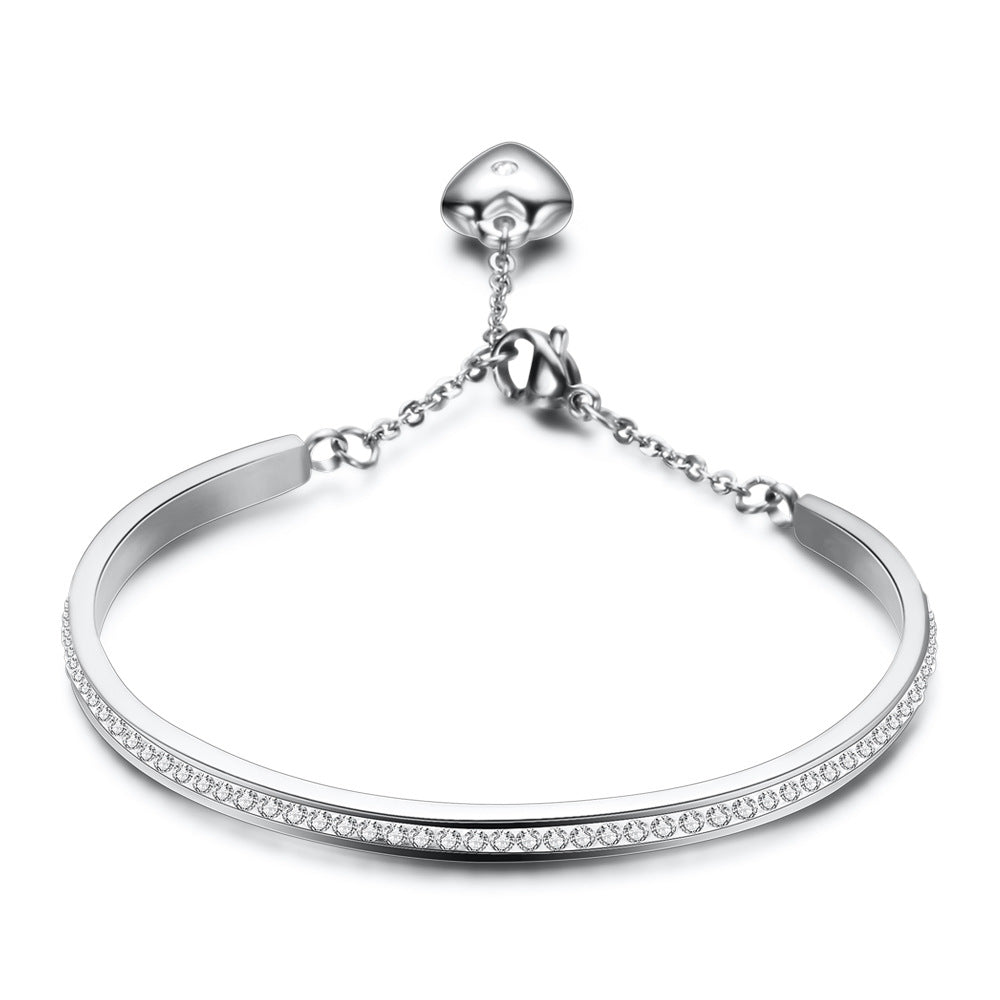 Damen Armband mit funkelndem Zirkonia-Besatz und verstellbarem Zugverschluss Shop Nory