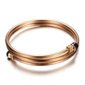 Damen Armreif mit elegantem, geschwungenem Design und funkelnden Akzenten Shop Nory