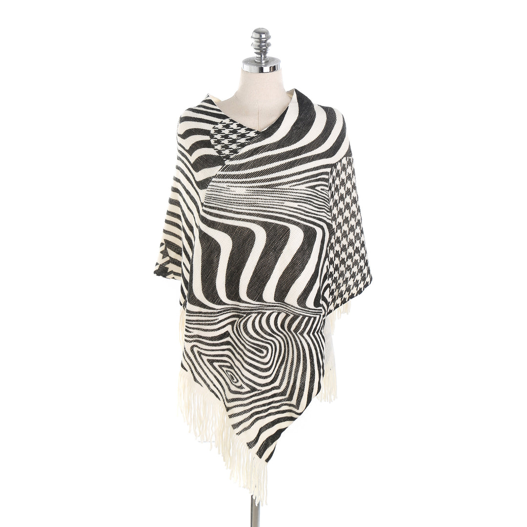 Damen Fransen-Poncho im Oversize mit grafischem Jacquard und asymmetrischem Zipfelsaum Shop Nory