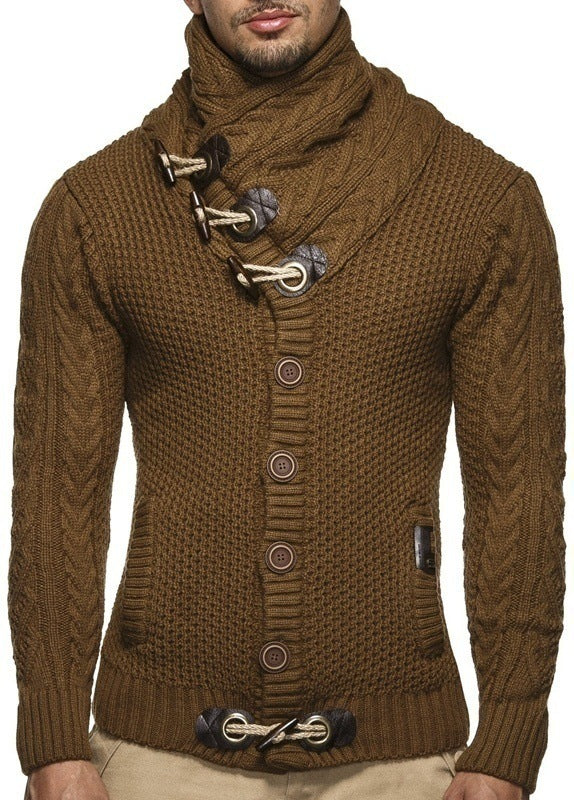 Herren nan Strickcardigan mit hohem Schalkragen, Zopfmuster und Knebelverschlüssen Shop Nory