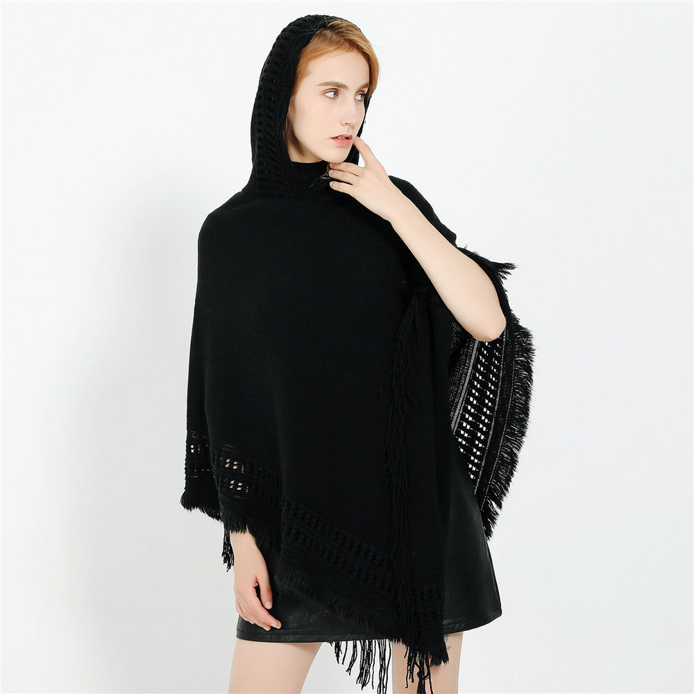 Damen Kapuzen-Poncho mit gehäkelter Bordüre und Fransensaum Shop Nory