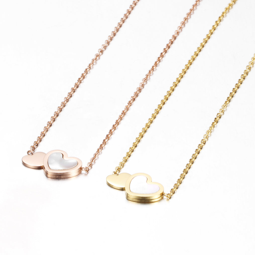 Damen Halskette mit doppeltem Herzanhänger aus hochwertigem Edelstahl und opalisiertem Stein Shop Nory