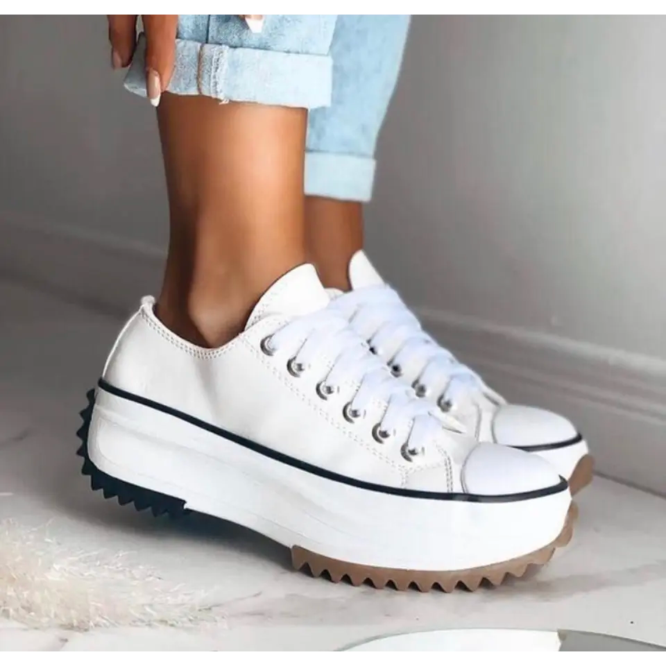 Bequeme Plateau Sneaker