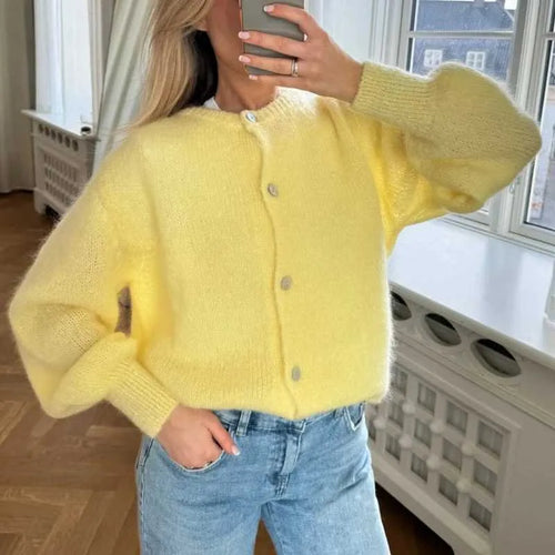Damenpullover mit Knopfverschluss