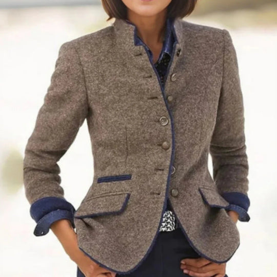 Damen Kurzjacke mit Mehrknopfleiste und Farbakzenten | ShopNory