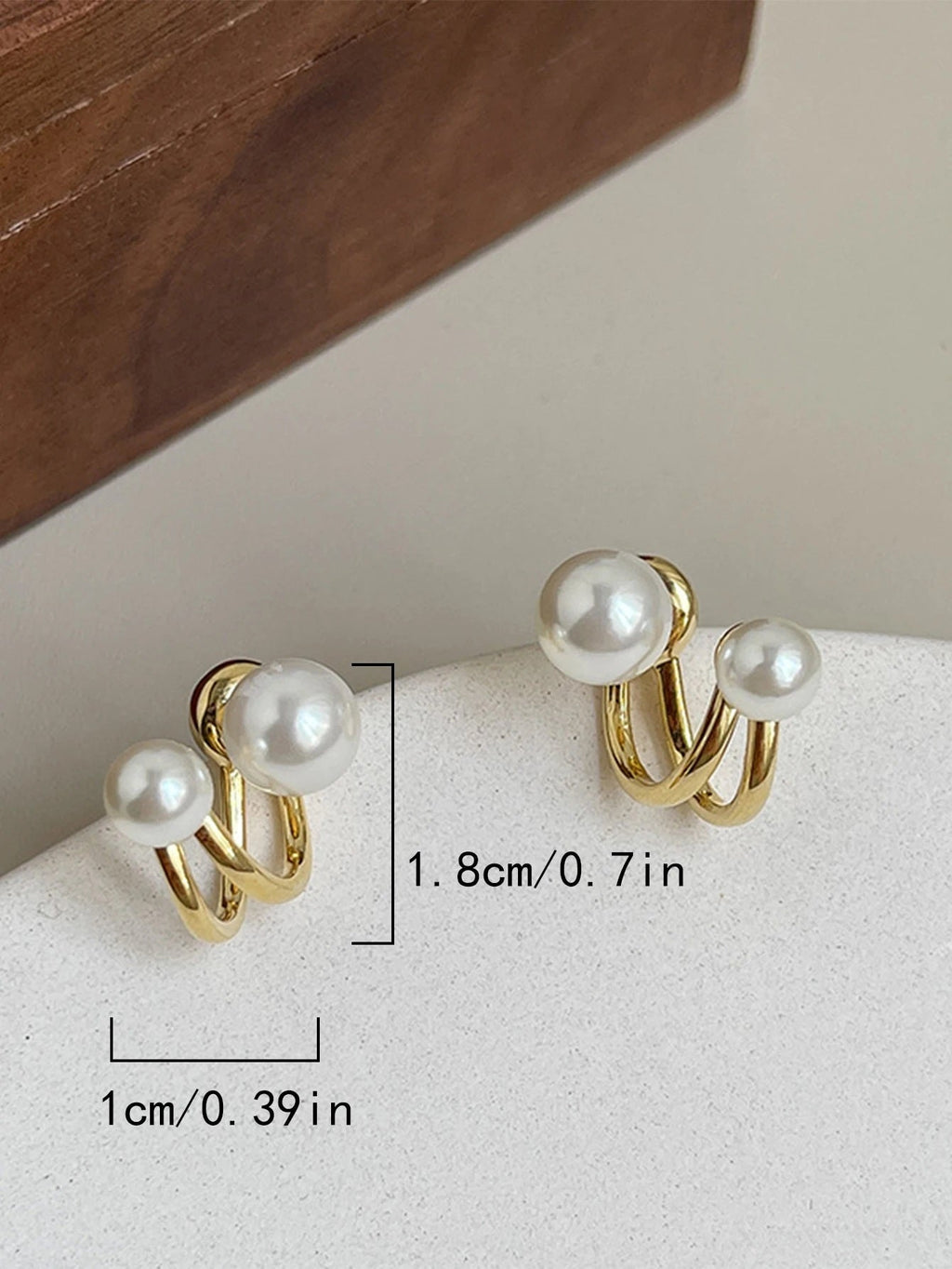 Damen Gold Doppelseitige Simulierte Perlen Doppelschicht0 Haken Stud Ohrringe | Shop Nory