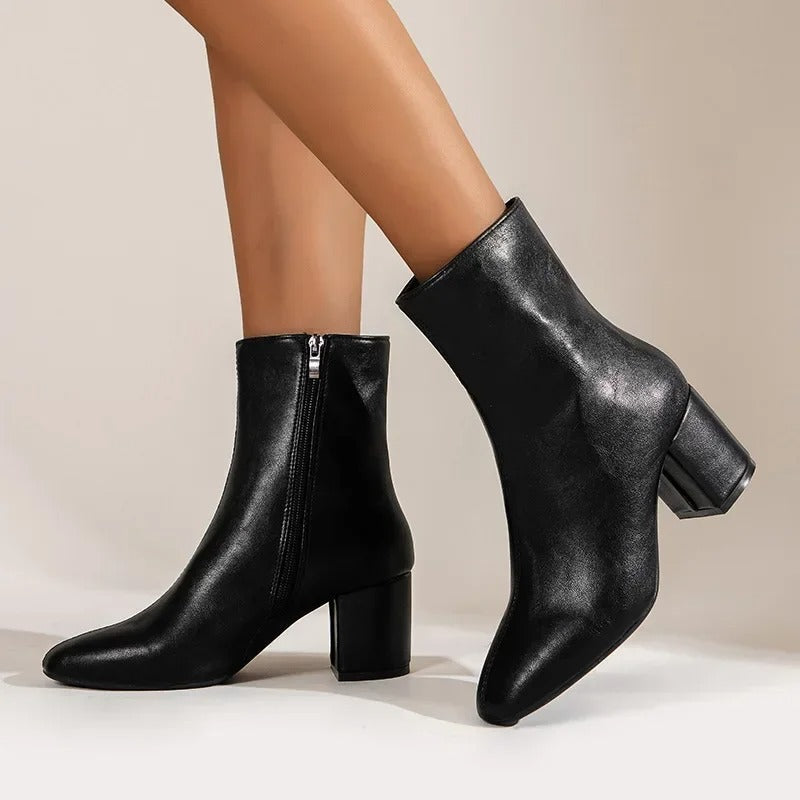ShopNory | Elegante und Vielseitige Stiefeletten