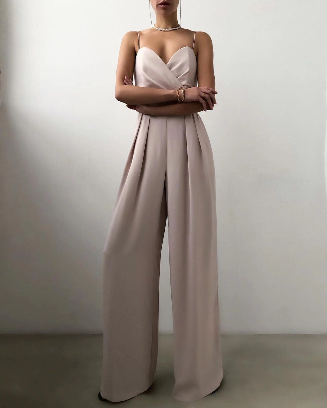 Damen Eleganter Fließender Jumpsuit mit Spaghettibändern für Festliche Anlässe