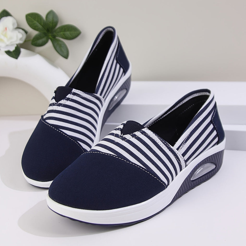 Gestreifte orthopädische Schuhe