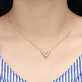 Damen vergoldete Titanstahl V-Form Choker Link Kettenhalskette | Shop Nory