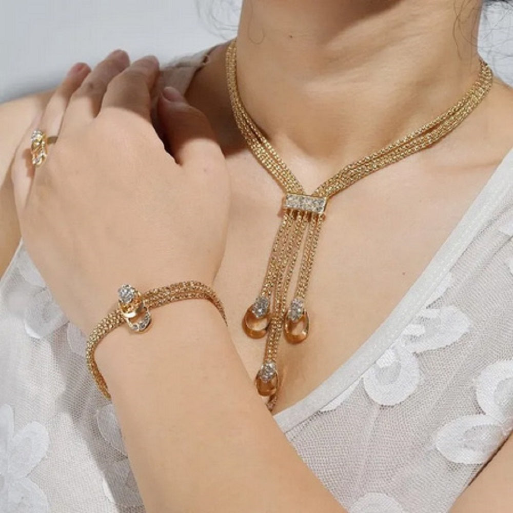 Damen Elegantes Goldplattiertes Choker Tropfen Geschichtetes Glattes Kristall 4-teiliges Halsketten-Set | Shop Nory