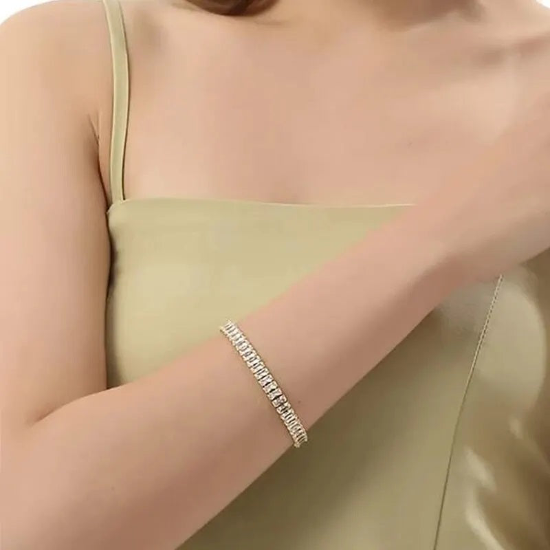 Damen Gold Rechteckige Edelstahl Cubic Zirconia Verstellbare Kettenarmbänder | Shop Nory
