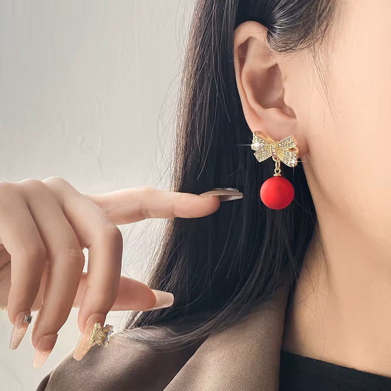 Damen Atemberaubende Rote Ball Schleife Knoten Kristall Tropfen Damen Ohrstecker Haken Ohrringe | Shop Nory