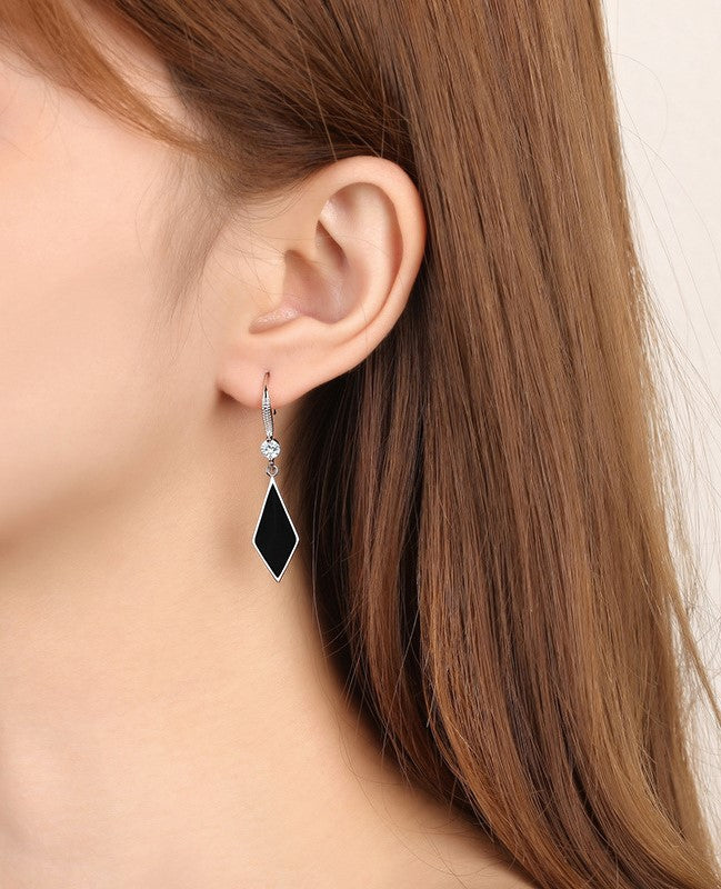 Damen Sterlingsilber Schwarze Emaille Dreieck Echte Kristall Haken Ohrhänger | Shop Nory