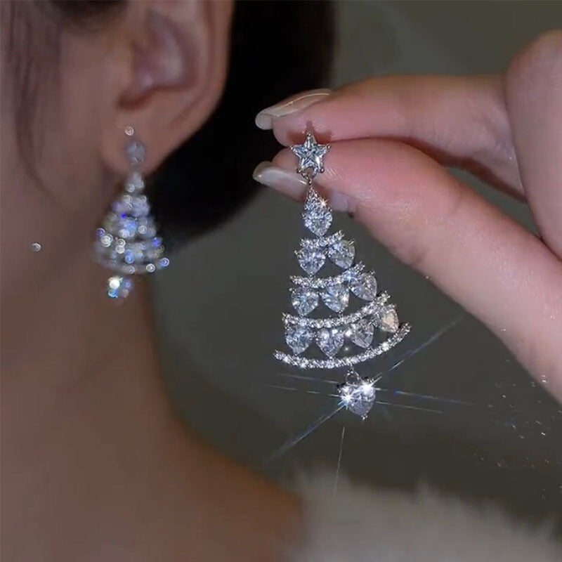 Damen Silber Glänzende Strass Hohl Weihnachtsbaum Festliche Anhänger Ohrringe | Shop Nory