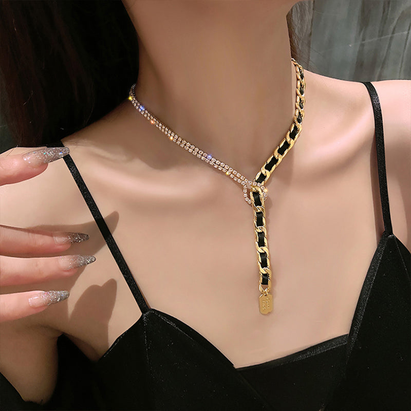 Damen Gold InterLink Schwarze Einlage Kette Kristall Tropfen Glücksanhänger Halskette | Shop Nory