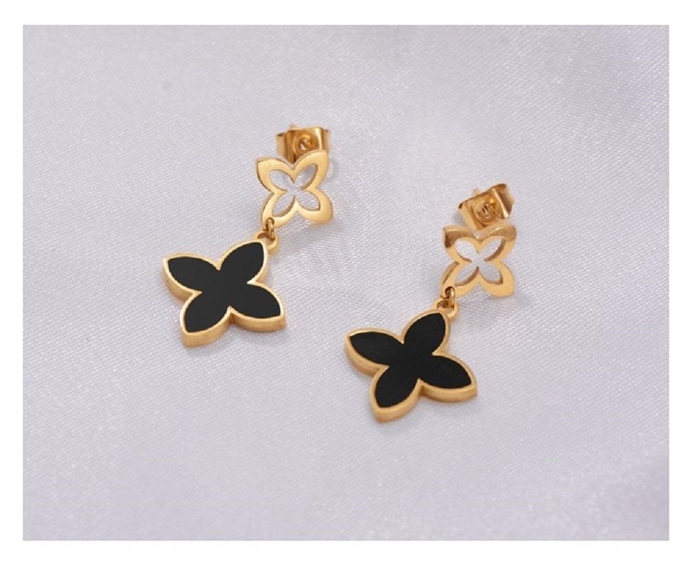 Damen Schwarze Gold Hypoallergene Edelstahl Glücksklee Ohrstecker | Shop Nory