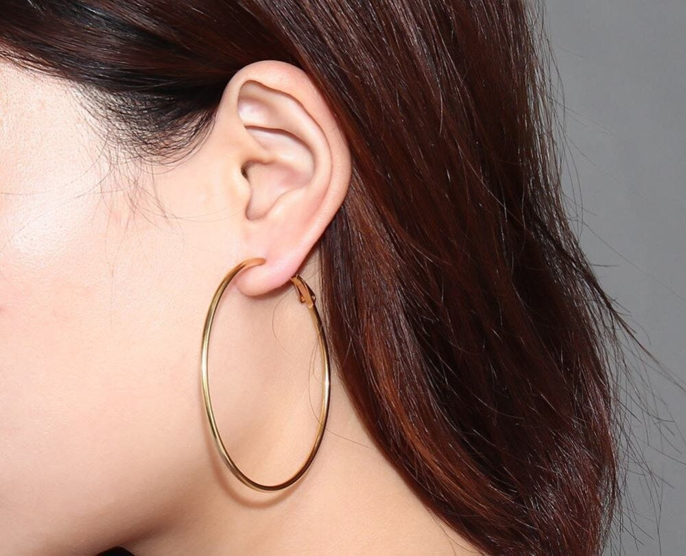 Große Goldene Glatte Runde Hoop Statement Loop Offene Clip Ohrringe | Shop Nory