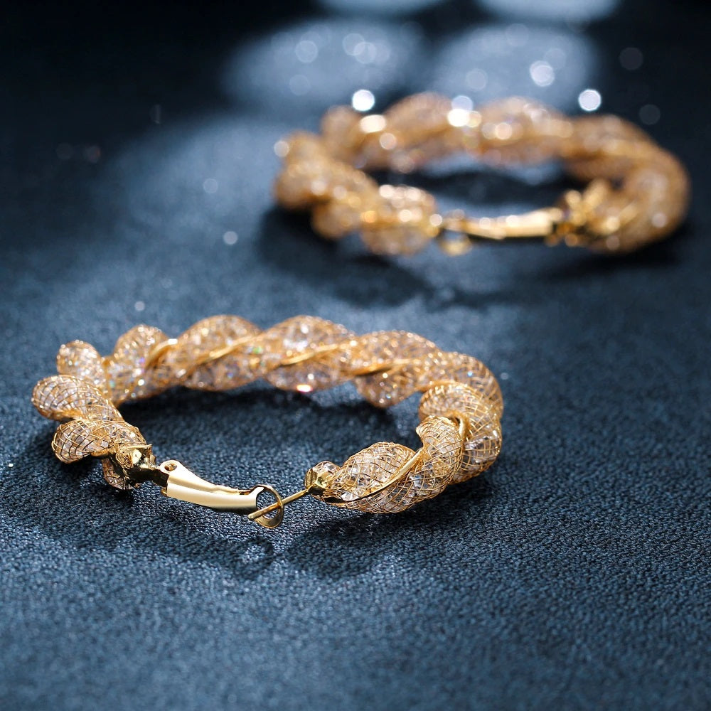 Damen Gold Runde Chunky Twist Kristall Funkelnde Hoop Ohrringe | Shop Nory