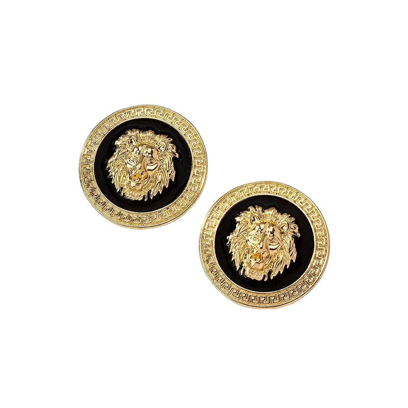 Damen 18K Gold Runde Kleine Löwenkopf Große Mauer Emaille Stecker Ohrringe | Shop Nory
