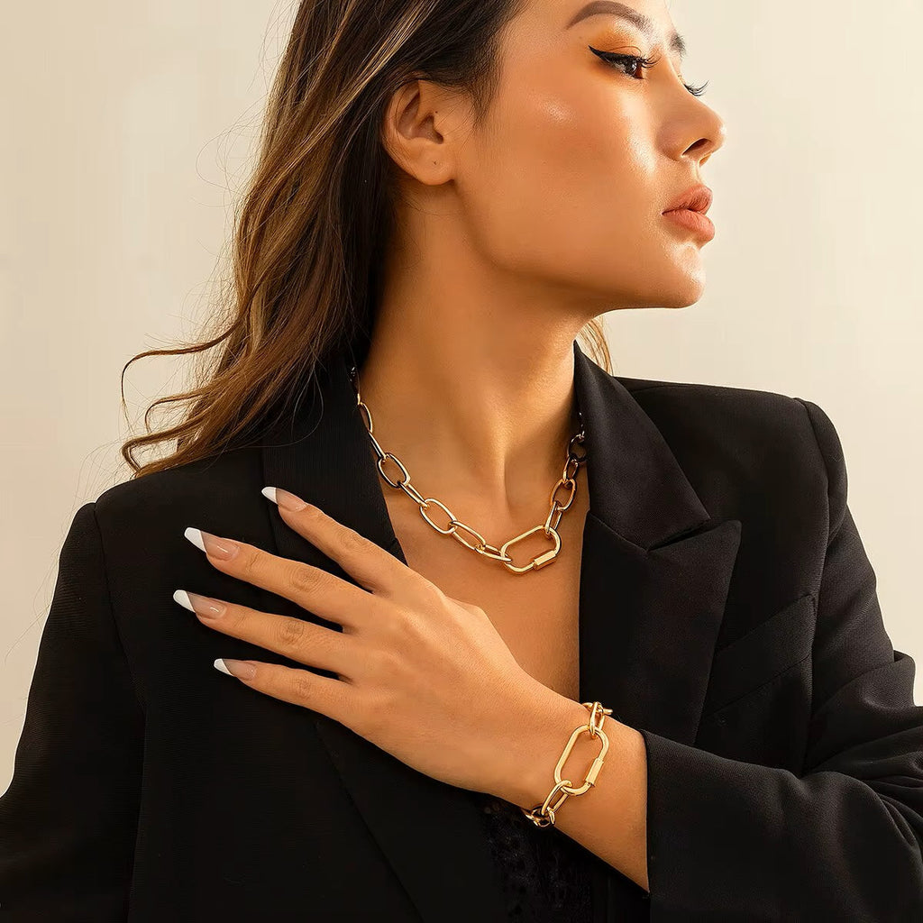 Damen vergoldete rechteckige Cuban Link Ketten und Armband Sets | Shop Nory
