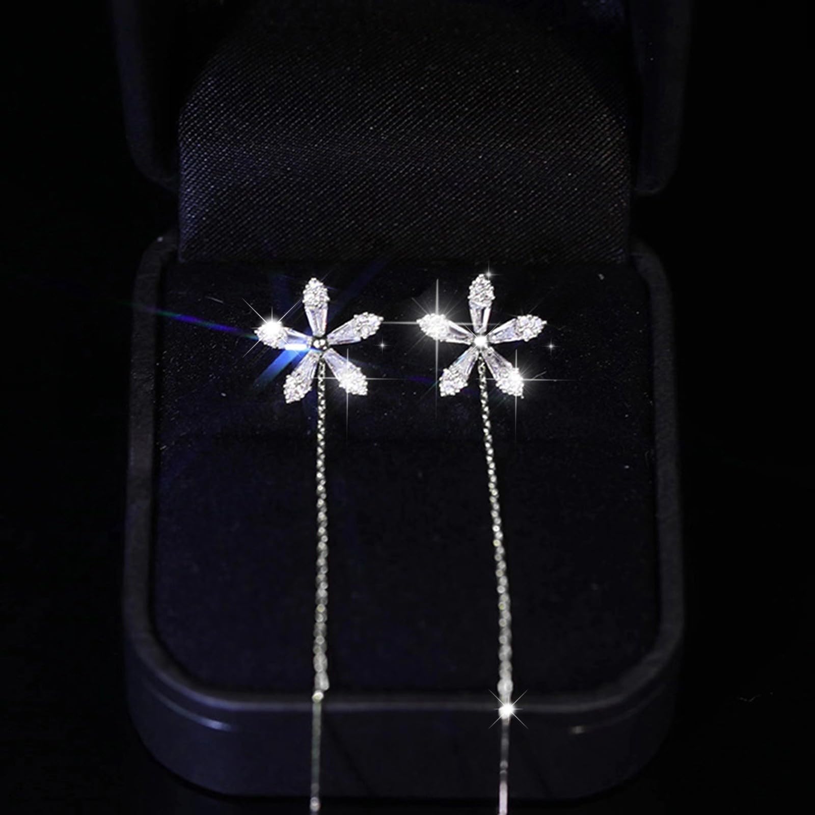 Damen Silber Glänzende Blume Strass Ohrclip Dünne Anhänger Lange Quasten Ohrringe | Shop Nory