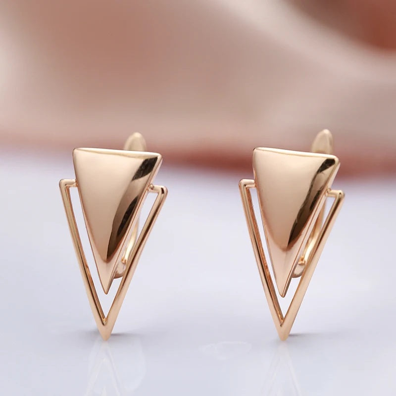 Damen 585 Roségold Minimalistische Geometrische Dreieck Einlage Clip Back Ohrringe | Shop Nory