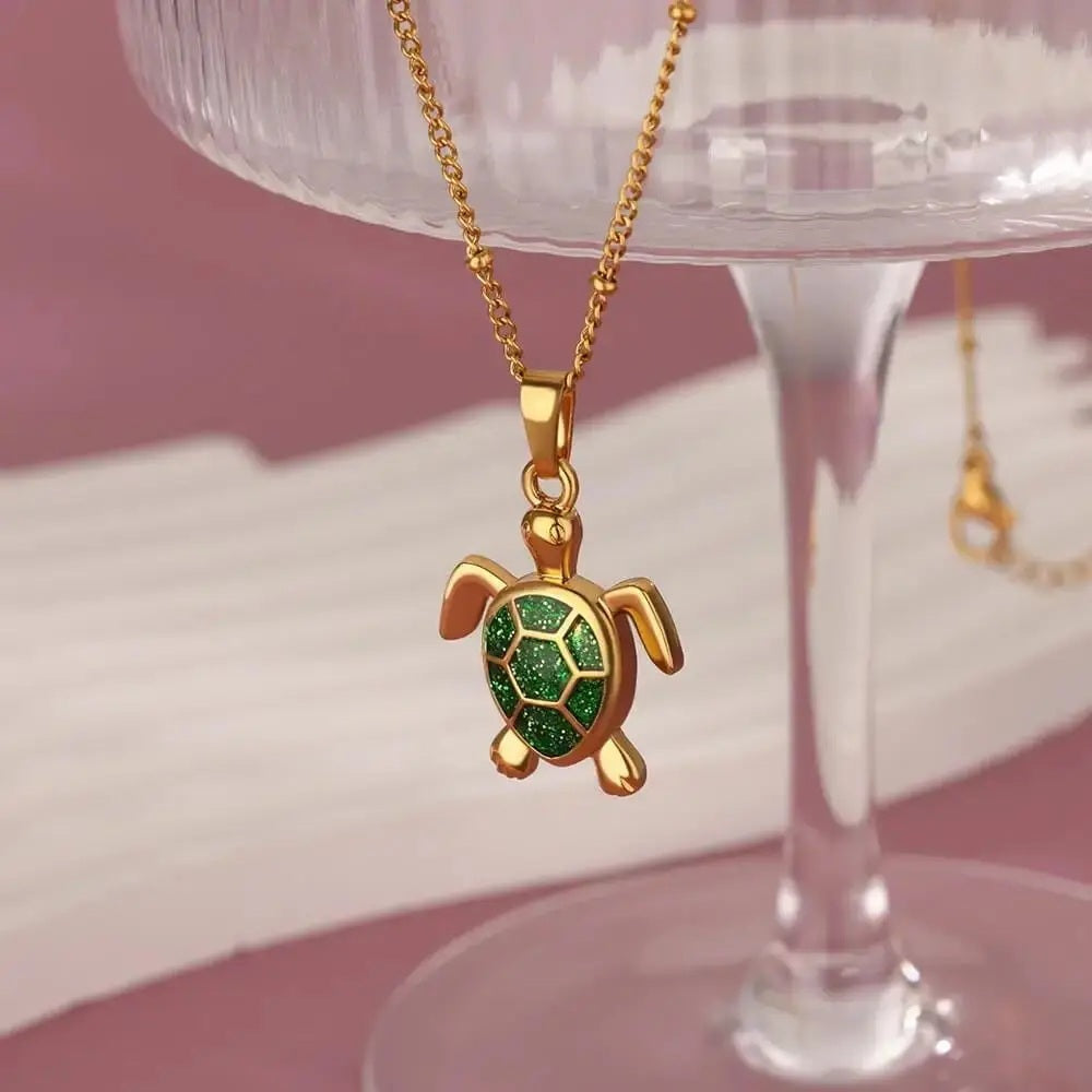 Unisex vergoldete Opalstein süßer Edelstahl Schildkröte Anhänger Kettenhalskette | Shop Nory