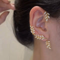 Damen Funkelnde Gold Silberblatt Geschnittene Armreif Stecker Partyohringe | Shop Nory