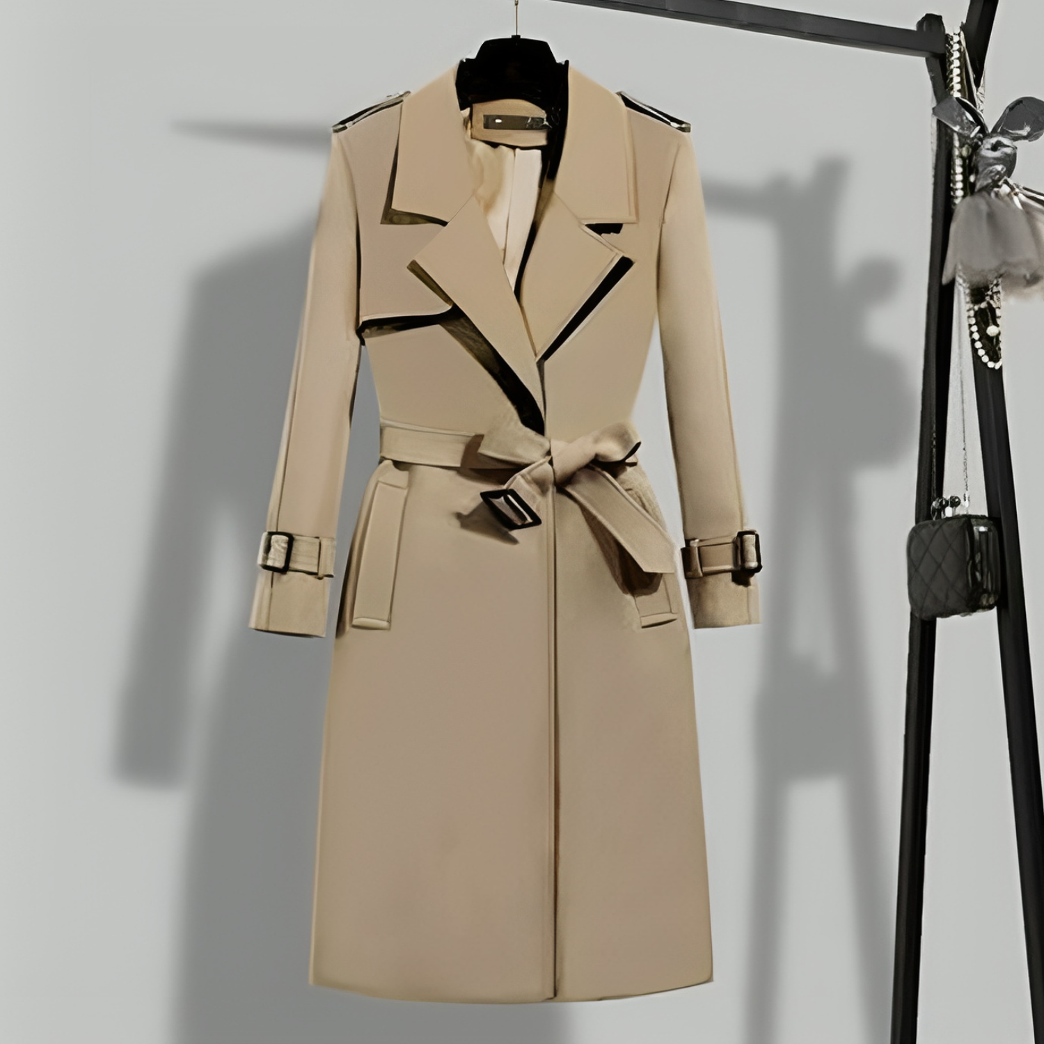 Eleganter und raffinierter Trenchcoat für Frauen